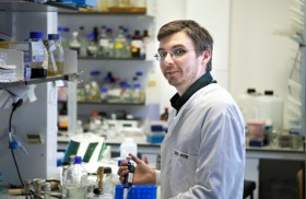 York – Mechanisms of adaptation of soil microbiota to pesticides